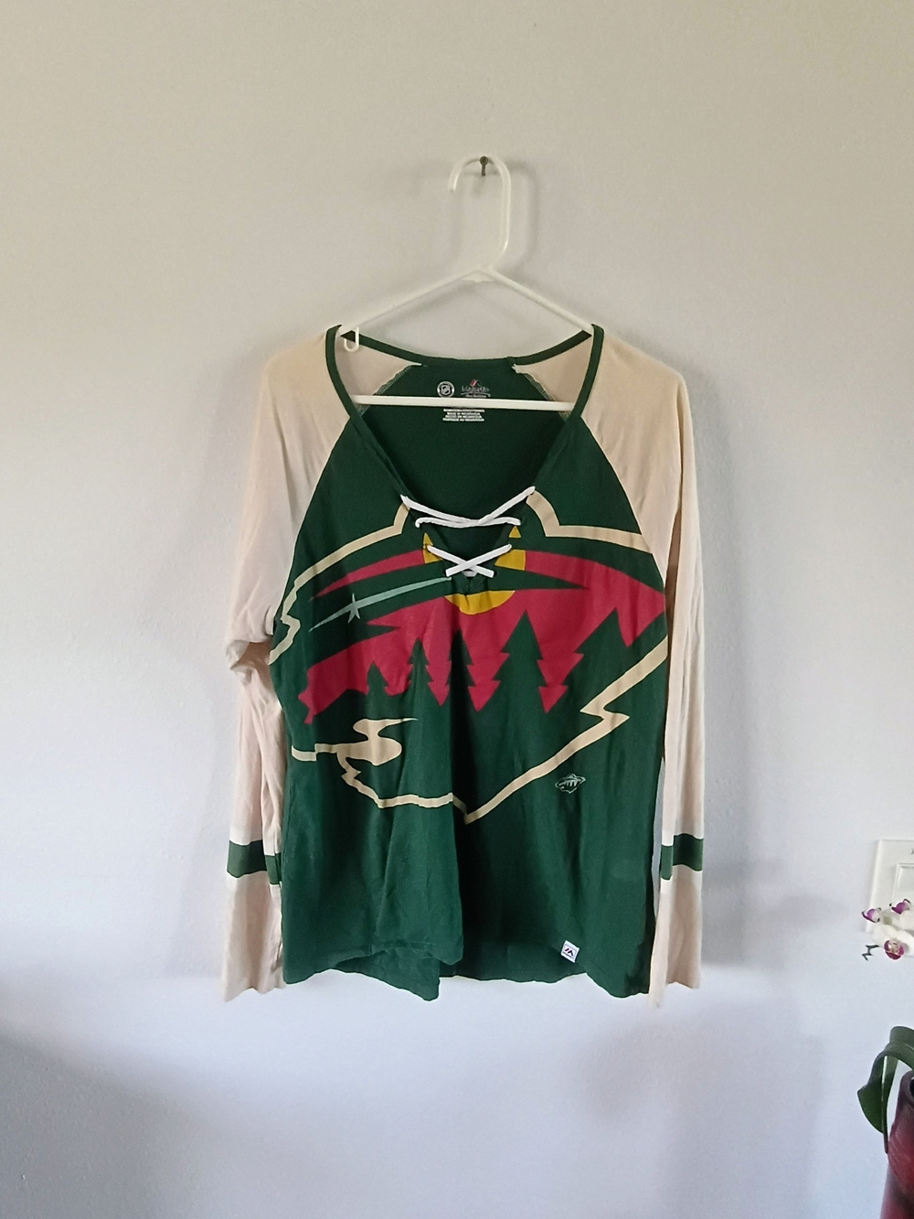 Majestic Minnesota Wild NHL Lace Up Long Sleeve Hockey Shirt Womens XXL Green